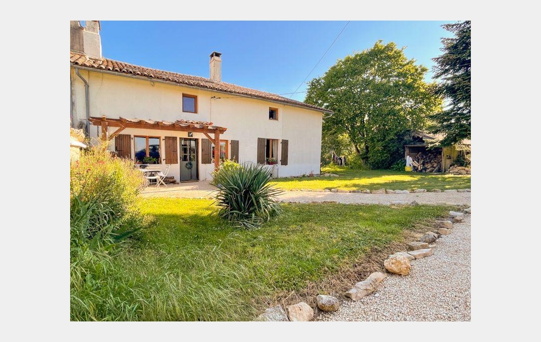Agence Immobilière Berland Bennett : Maison / Villa | SAUZE-VAUSSAIS (79190) | 195 m2 | 207 000 € 