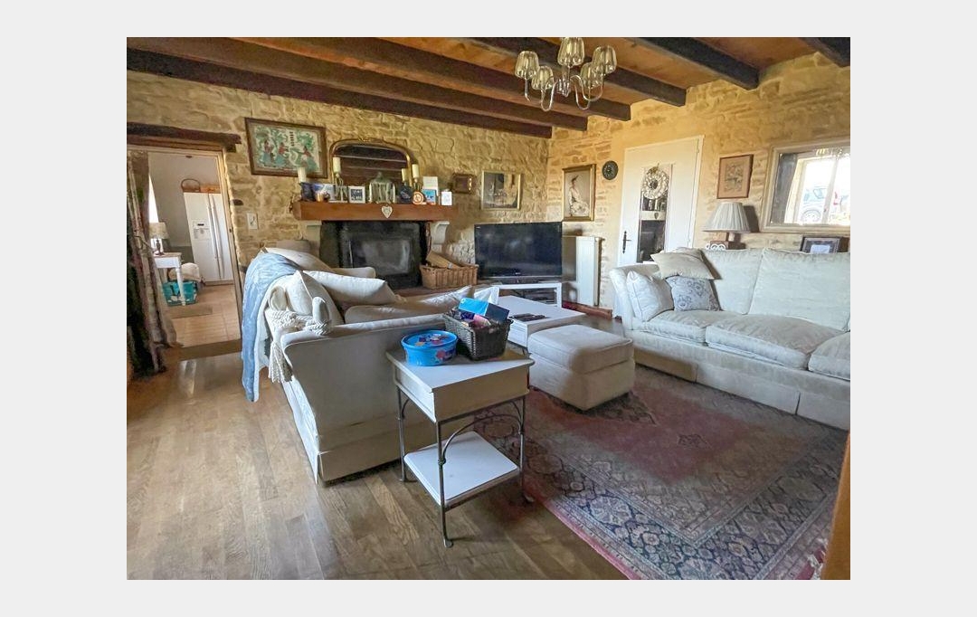 Agence Immobilière Berland Bennett : Maison / Villa | SAUZE-VAUSSAIS (79190) | 195 m2 | 207 000 € 