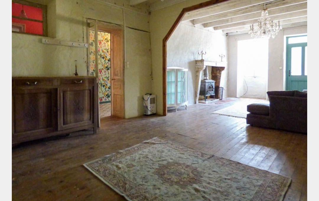Agence Immobilière Berland Bennett : Maison / Villa | CHEF-BOUTONNE (79110) | 162 m2 | 98 460 € 