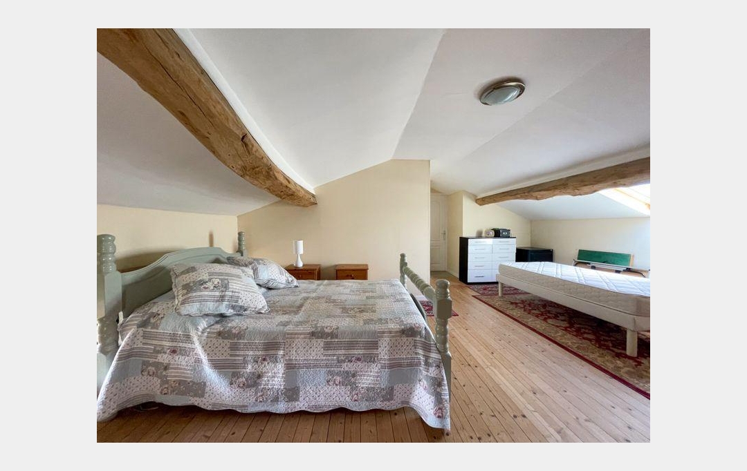 Agence Immobilière Berland Bennett : Maison / Villa | RUFFEC (16700) | 155 m2 | 139 800 € 