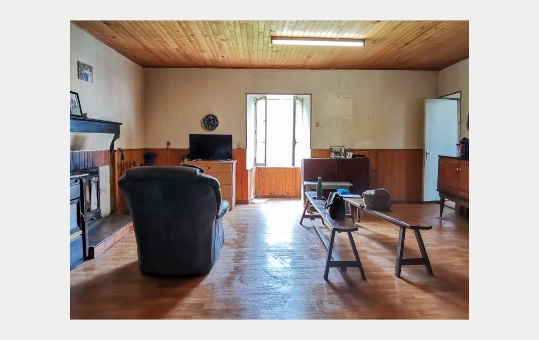 Agence Immobilière Berland Bennett : House | SAUZE-VAUSSAIS (79190) | 88 m2 | 37 870 € 