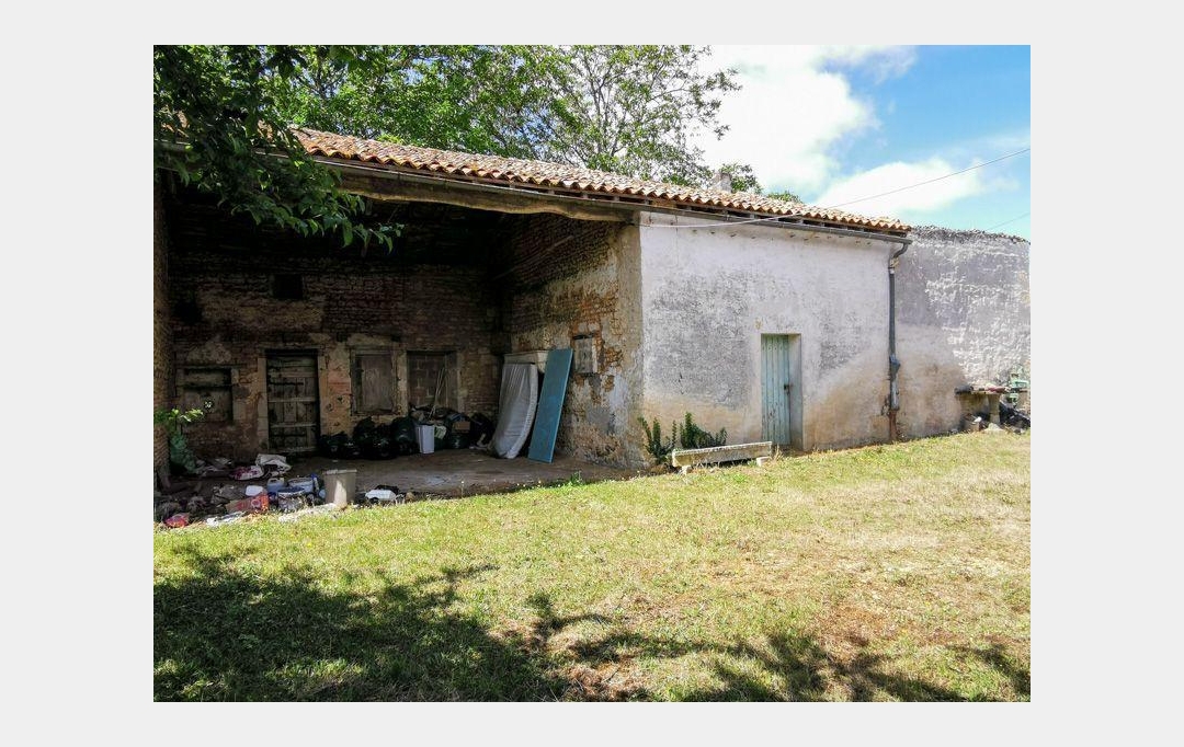 Agence Immobilière Berland Bennett : House | SAUZE-VAUSSAIS (79190) | 88 m2 | 37 870 € 