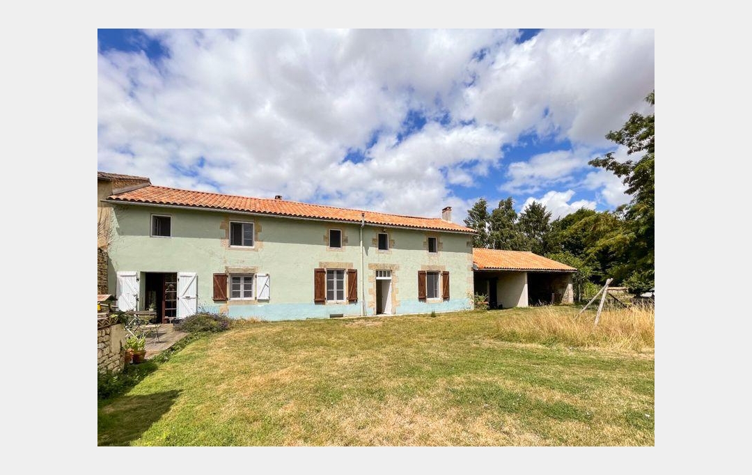 Agence Immobilière Berland Bennett : Maison / Villa | CHEF-BOUTONNE (79110) | 205 m2 | 171 200 € 