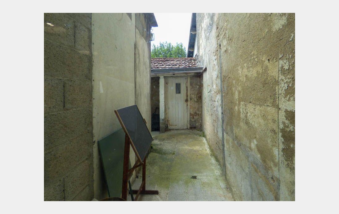 Agence Immobilière Berland Bennett : House | CHEF-BOUTONNE (79110) | 135 m2 | 92 990 € 