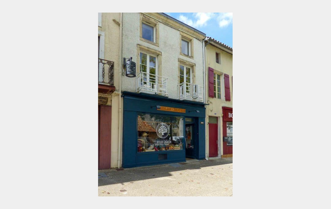 Agence Immobilière Berland Bennett : House | CHEF-BOUTONNE (79110) | 135 m2 | 92 990 € 