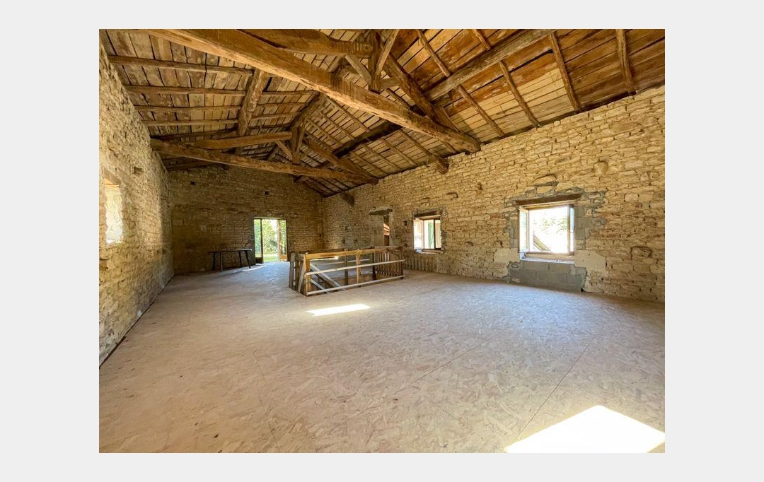 Agence Immobilière Berland Bennett : Maison / Villa | CHEF-BOUTONNE (79110) | 224 m2 | 108 500 € 