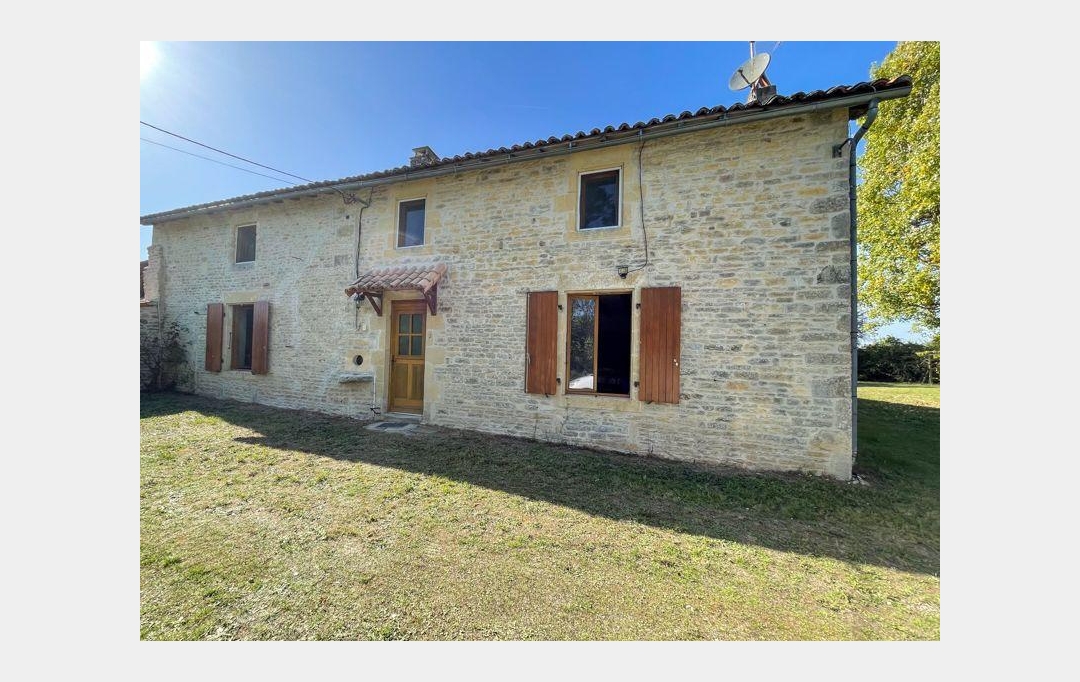 Agence Immobilière Berland Bennett : House | LEZAY (79120) | 167 m2 | 139 880 € 