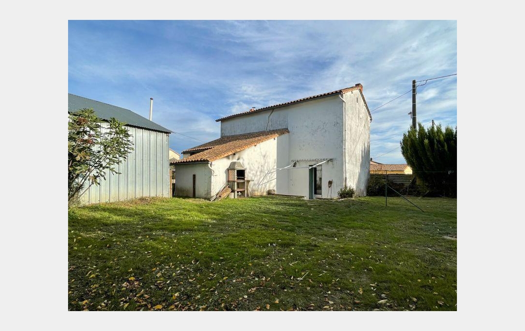 Agence Immobilière Berland Bennett : Maison / Villa | SAUZE-VAUSSAIS (79190) | 101 m2 | 79 700 € 