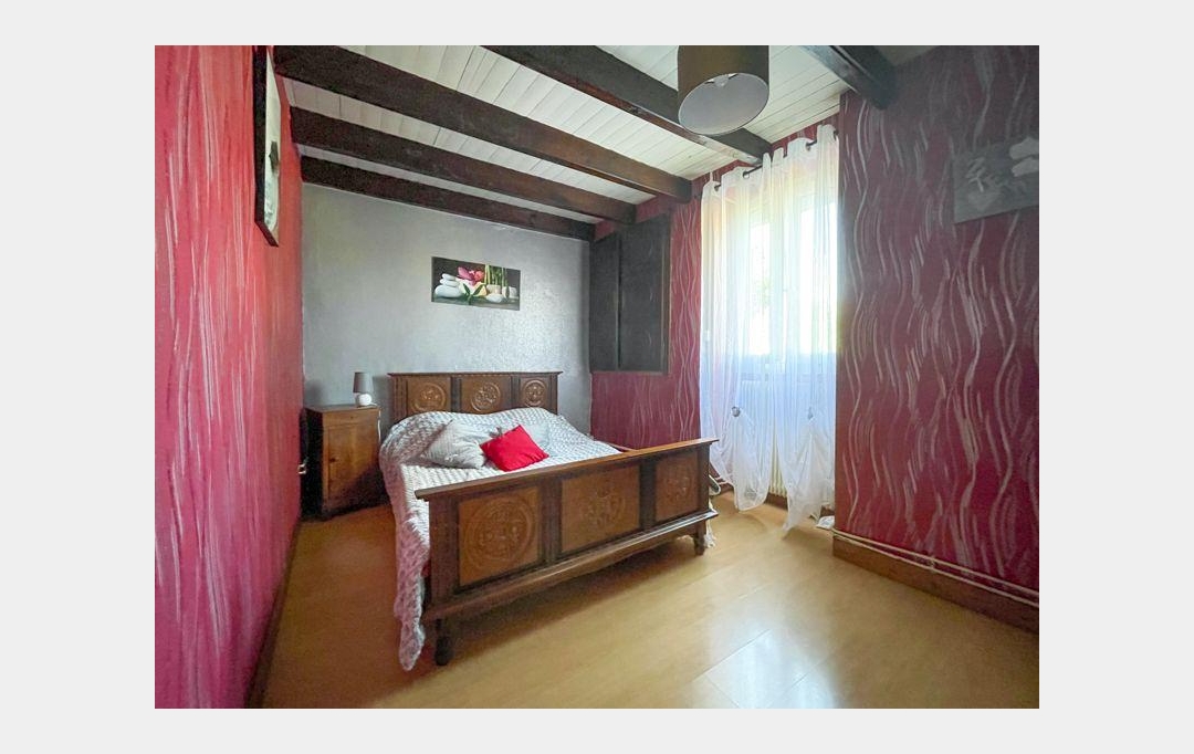 Agence Immobilière Berland Bennett : Maison / Villa | RUFFEC (16700) | 126 m2 | 99 800 € 