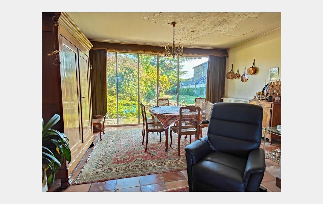 Agence Immobilière Berland Bennett : Maison / Villa | SAUZE-VAUSSAIS (79190) | 202 m2 | 171 200 € 