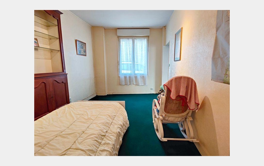 Agence Immobilière Berland Bennett : Maison / Villa | SAUZE-VAUSSAIS (79190) | 202 m2 | 171 200 € 