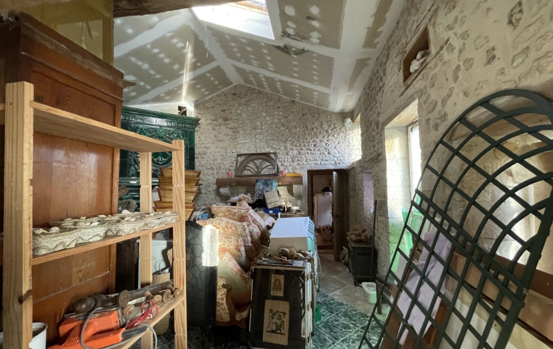 Agence Immobilière Berland Bennett : Maison / Villa | SAUZE-VAUSSAIS (79190) | 210 m2 | 144 500 € 