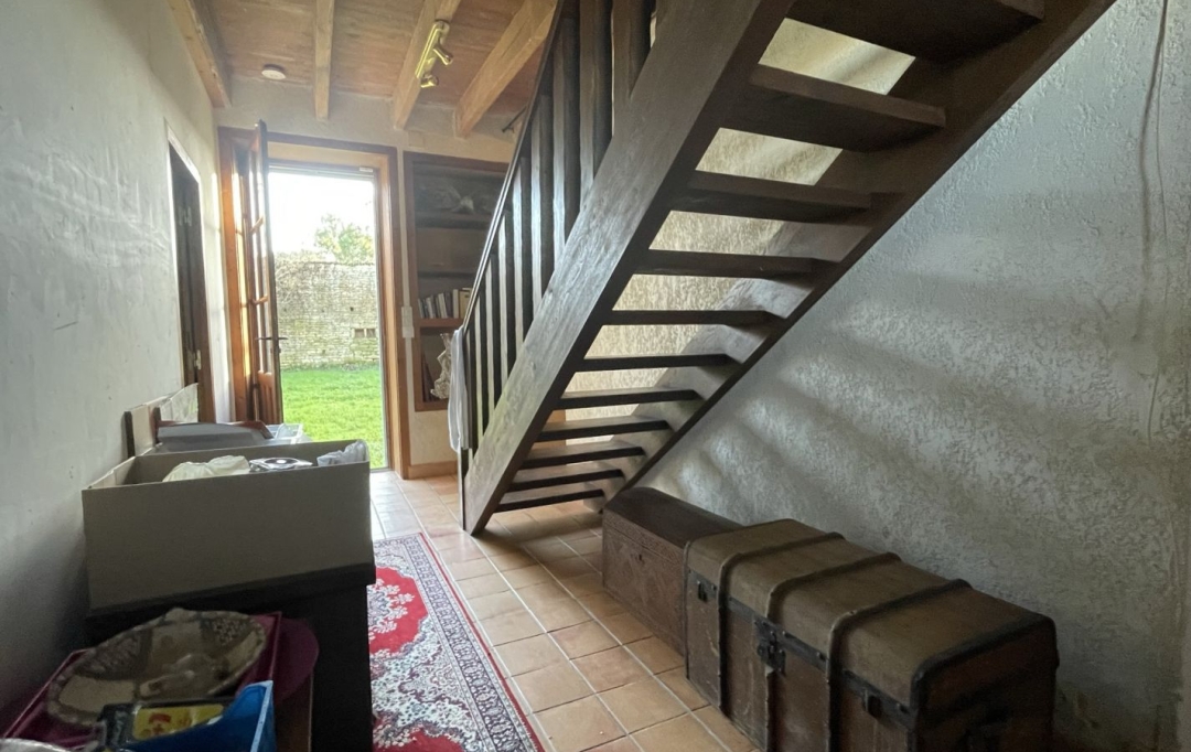 Agence Immobilière Berland Bennett : Maison / Villa | SAUZE-VAUSSAIS (79190) | 210 m2 | 144 500 € 