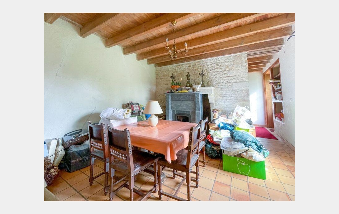 Agence Immobilière Berland Bennett : Maison / Villa | SAUZE-VAUSSAIS (79190) | 210 m2 | 144 500 € 