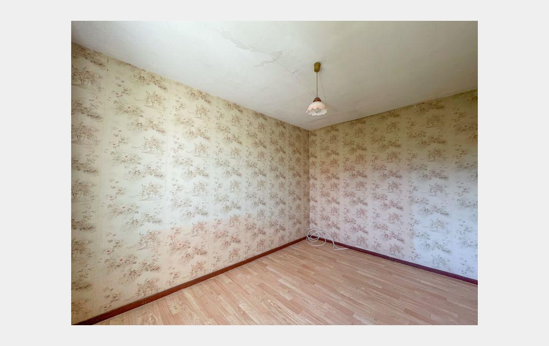 Agence Immobilière Berland Bennett : Maison / Villa | SAUZE-VAUSSAIS (79190) | 96 m2 | 74 100 € 