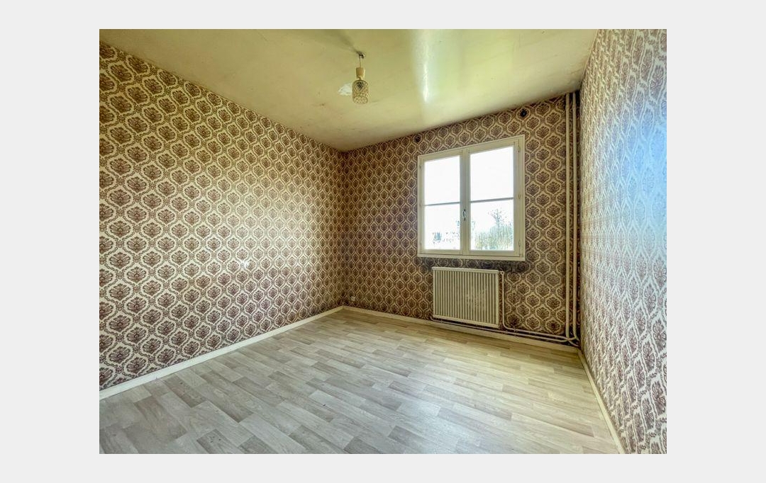 Agence Immobilière Berland Bennett : Maison / Villa | SAUZE-VAUSSAIS (79190) | 96 m2 | 74 100 € 