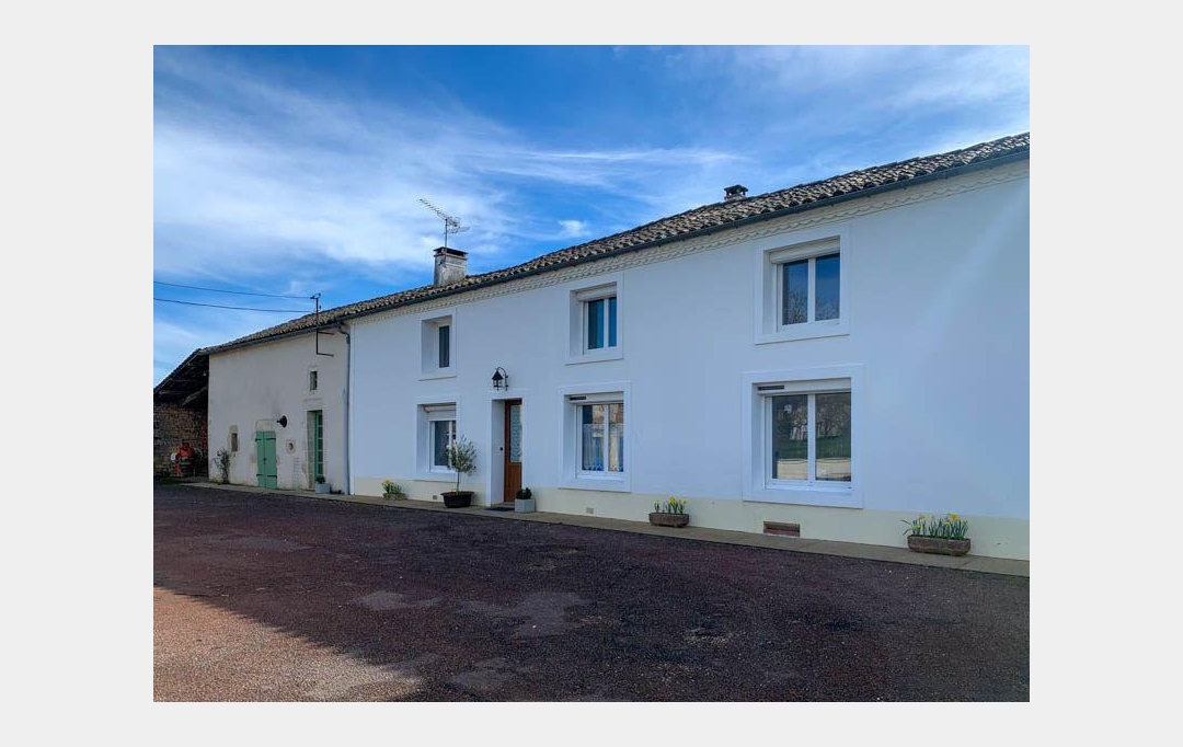 Agence Immobilière Berland Bennett : Maison / Villa | SAUZE-VAUSSAIS (79190) | 170 m2 | 225 000 € 