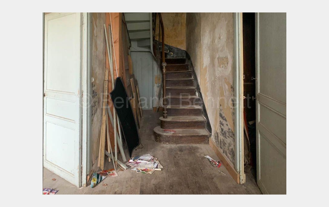 Agence Immobilière Berland Bennett : Maison / Villa | BRIOUX-SUR-BOUTONNE (79170) | 200 m2 | 77 480 € 