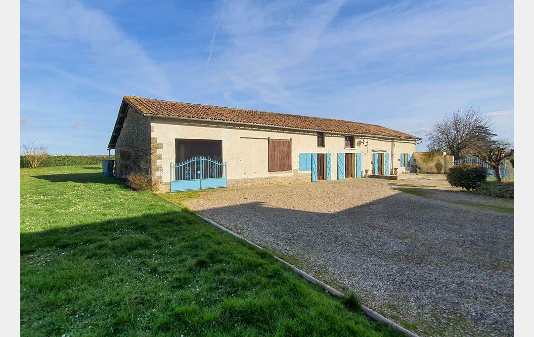 Agence Immobilière Berland Bennett : Maison / Villa | SAUZE-VAUSSAIS (79190) | 154 m2 | 174 950 € 