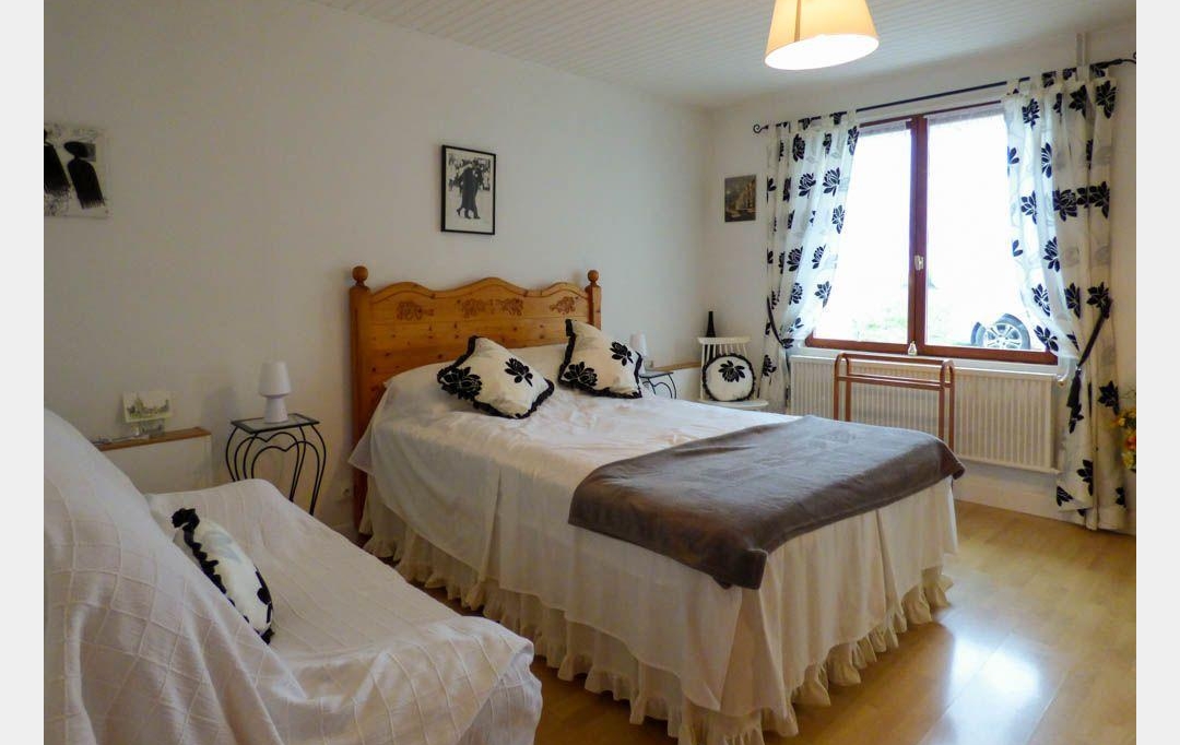 Agence Immobilière Berland Bennett : Maison / Villa | SAUZE-VAUSSAIS (79190) | 154 m2 | 174 950 € 
