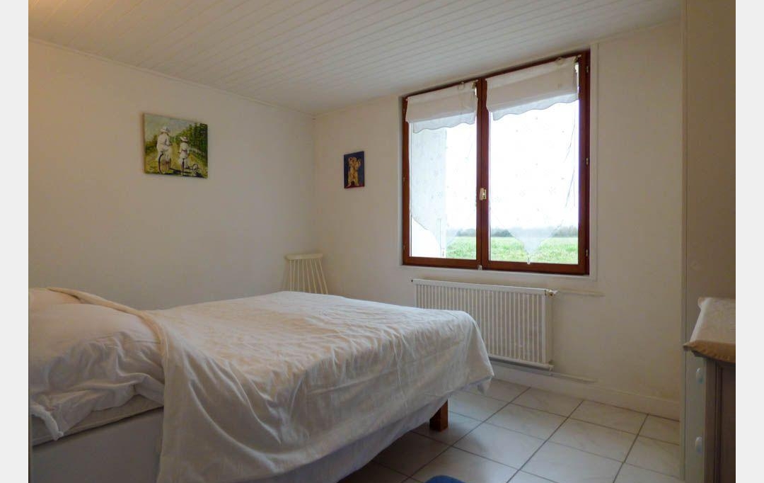 Agence Immobilière Berland Bennett : Maison / Villa | SAUZE-VAUSSAIS (79190) | 154 m2 | 174 950 € 