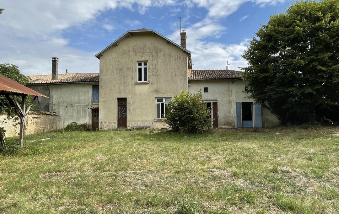Agence Immobilière Berland Bennett : Maison / Villa | SAUZE-VAUSSAIS (79190) | 106 m2 | 66 480 € 