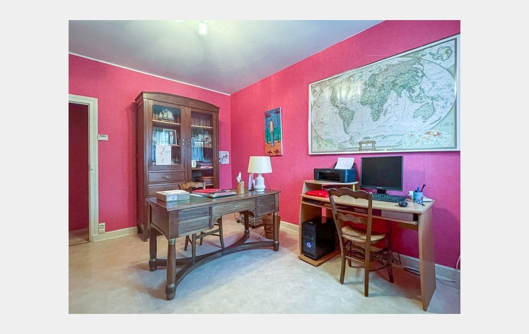 Agence Immobilière Berland Bennett : Maison / Villa | SAUZE-VAUSSAIS (79190) | 207 m2 | 223 000 € 