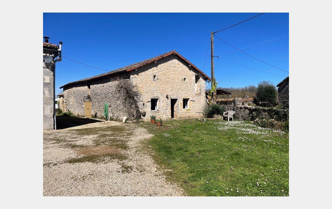 Agence Immobilière Berland Bennett : Maison / Villa | SAUZE-VAUSSAIS (79190) | 150 m2 | 212 400 € 