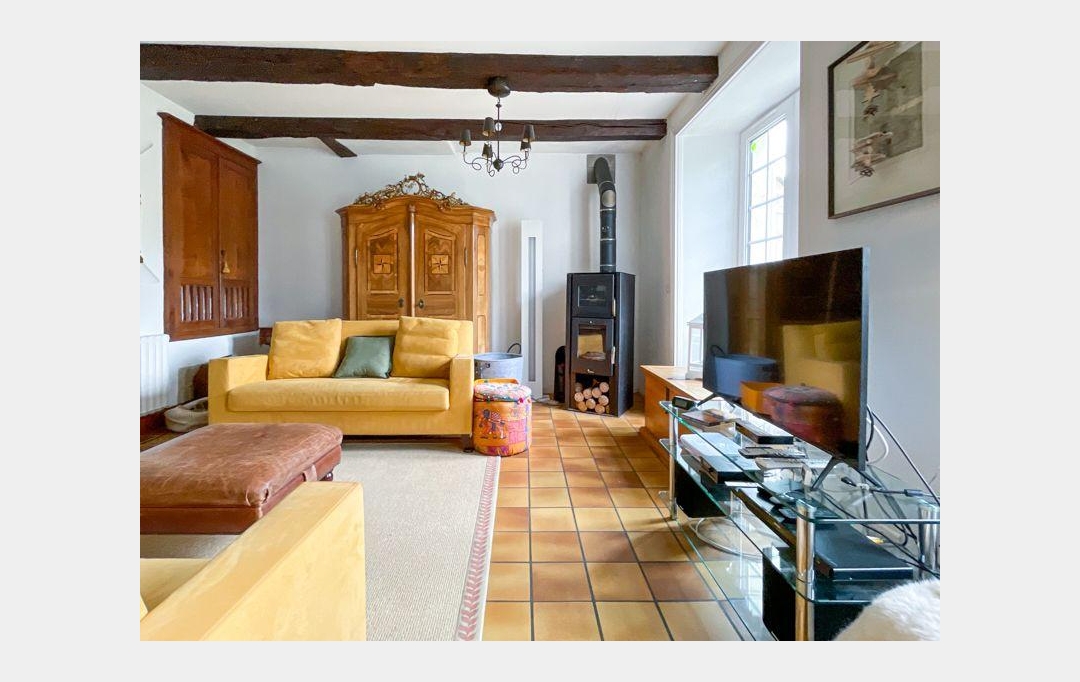 Agence Immobilière Berland Bennett : House | CIVRAY (86400) | 260 m2 | 368 000 € 