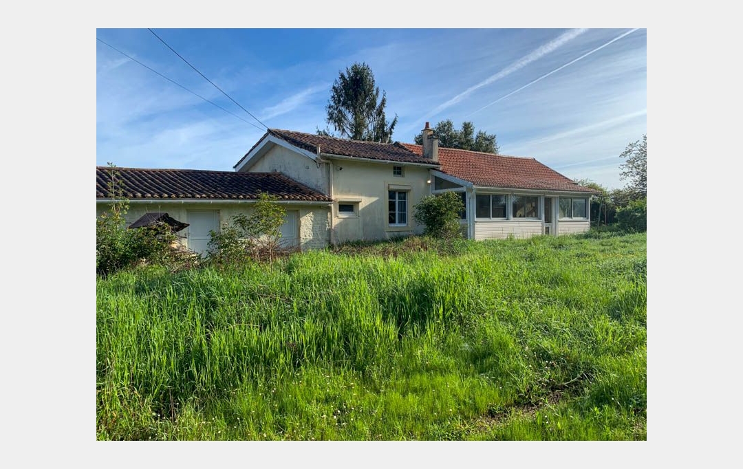 Agence Immobilière Berland Bennett : Maison / Villa | MELLE (79500) | 85 m2 | 88 000 € 