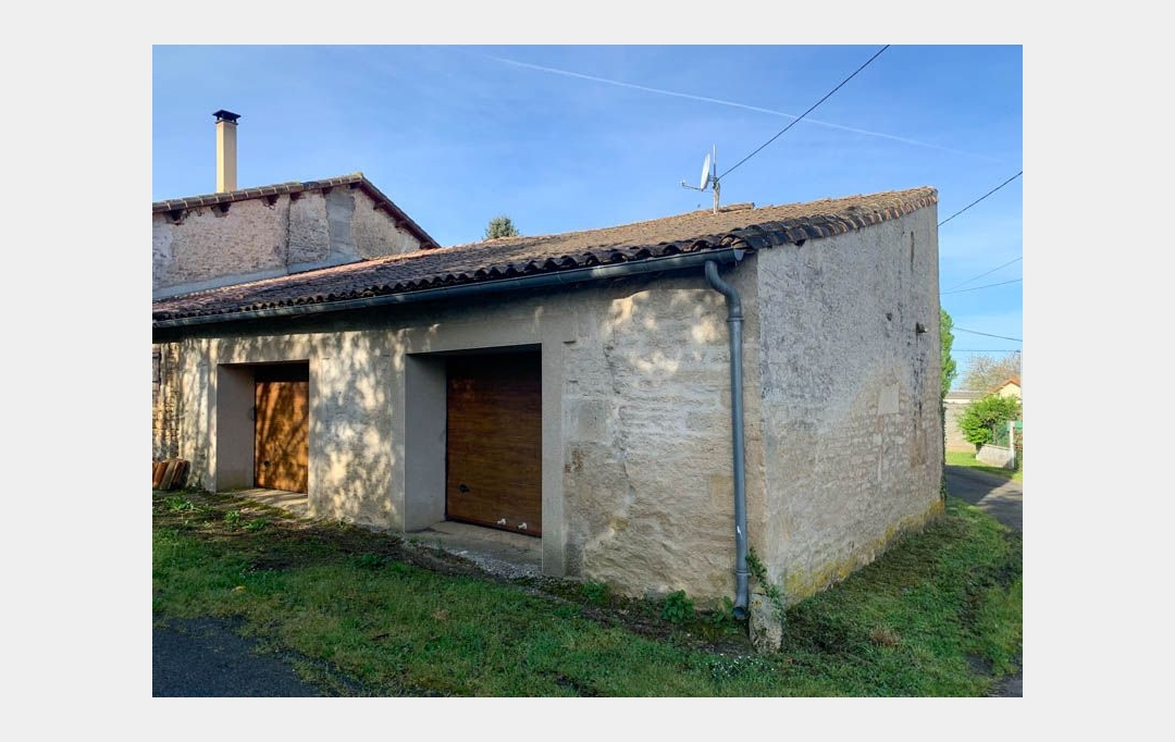 Agence Immobilière Berland Bennett : House | MELLE (79500) | 85 m2 | 88 000 € 