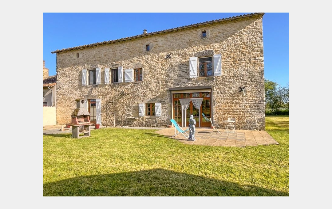 Agence Immobilière Berland Bennett : Maison / Villa | SAUZE-VAUSSAIS (79190) | 186 m2 | 169 950 € 
