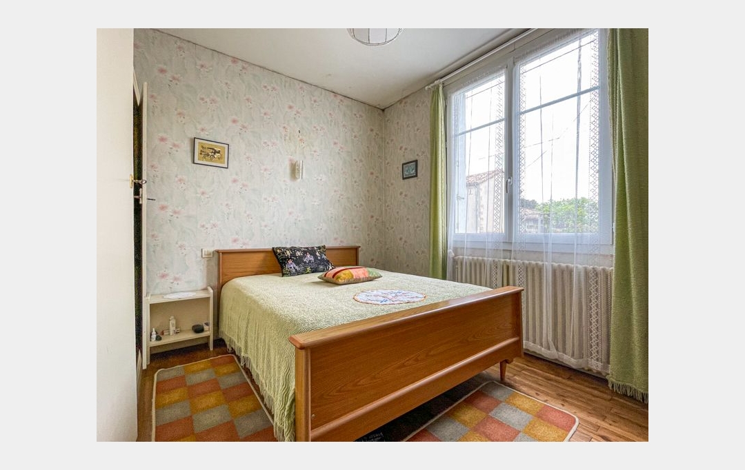 Agence Immobilière Berland Bennett : Maison / Villa | SAUZE-VAUSSAIS (79190) | 70 m2 | 77 490 € 