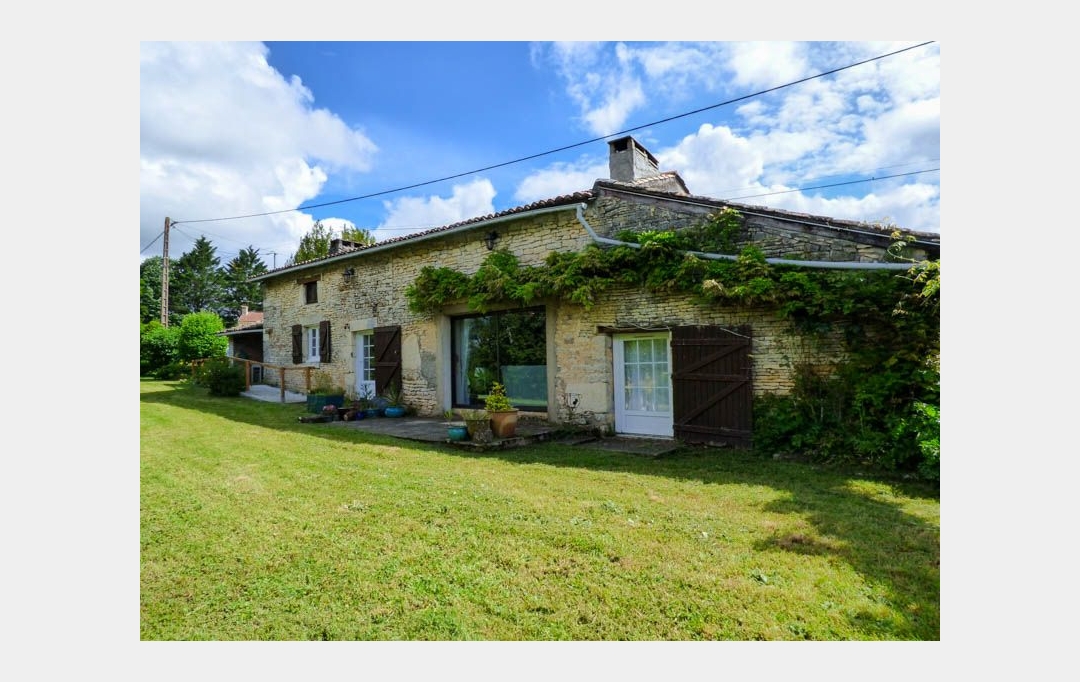 Agence Immobilière Berland Bennett : Maison / Villa | CHAUNAY (86510) | 150 m2 | 109 000 € 