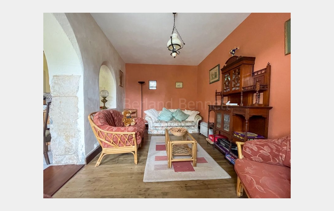 Agence Immobilière Berland Bennett : Maison / Villa | CIVRAY (86400) | 173 m2 | 160 950 € 