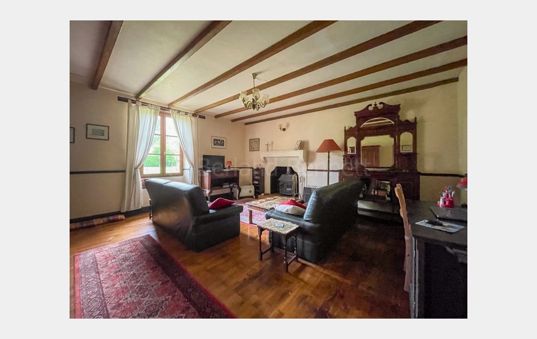 Agence Immobilière Berland Bennett : Maison / Villa | CIVRAY (86400) | 173 m2 | 160 950 € 