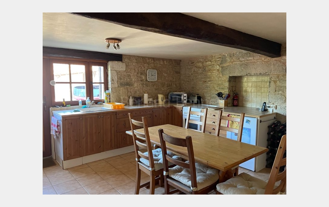 Agence Immobilière Berland Bennett : Maison / Villa | CIVRAY (86400) | 173 m2 | 160 950 € 