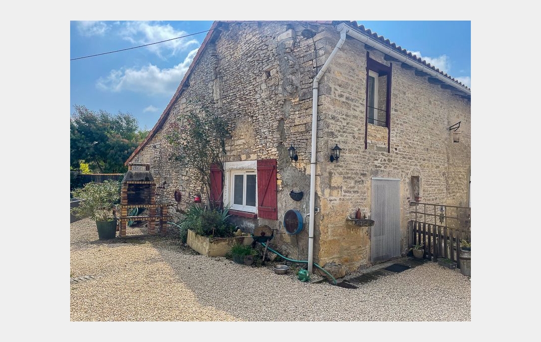 Agence Immobilière Berland Bennett : Maison / Villa | SAUZE-VAUSSAIS (79190) | 197 m2 | 179 850 € 