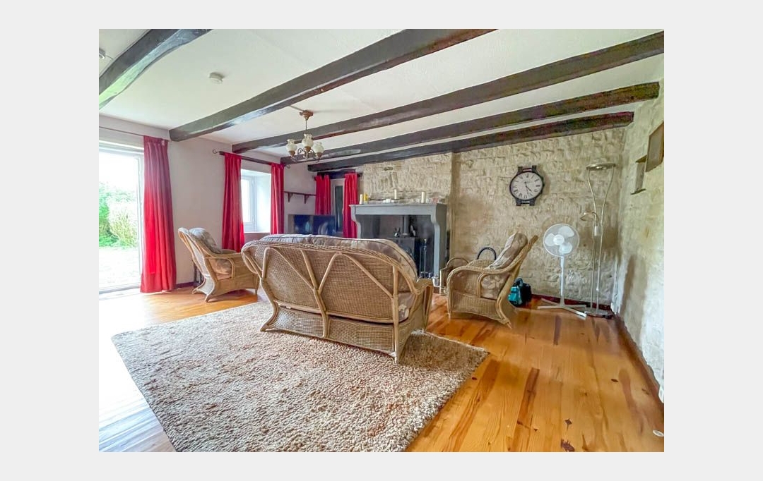 Agence Immobilière Berland Bennett : Maison / Villa | CHEF-BOUTONNE (79110) | 135 m2 | 165 850 € 
