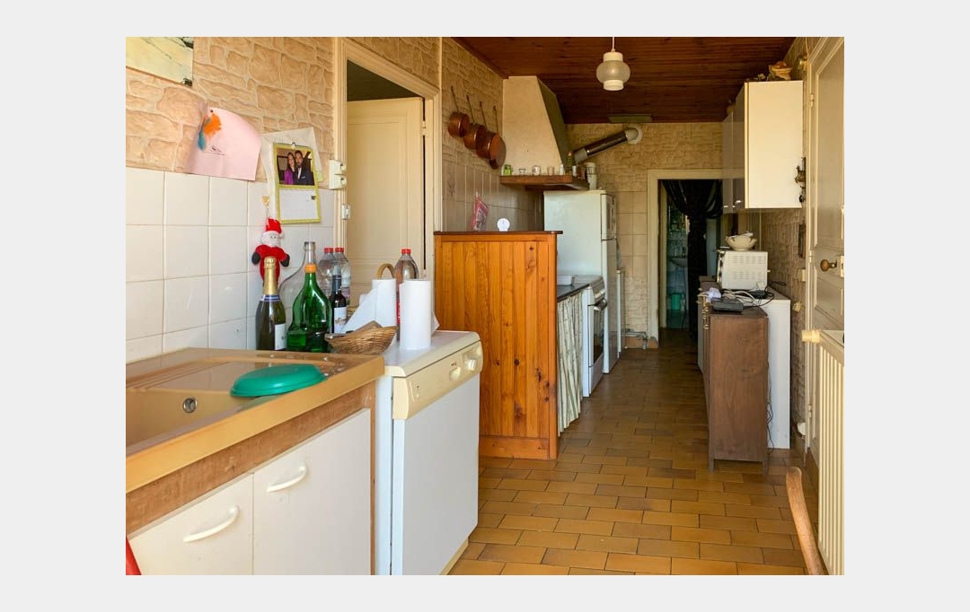 Agence Immobilière Berland Bennett : Maison / Villa | RUFFEC (16700) | 95 m2 | 88 000 € 