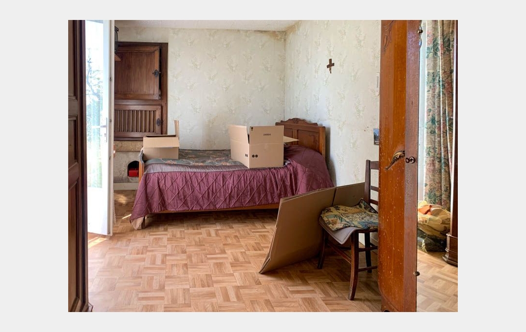 Agence Immobilière Berland Bennett : Maison / Villa | RUFFEC (16700) | 95 m2 | 88 000 € 