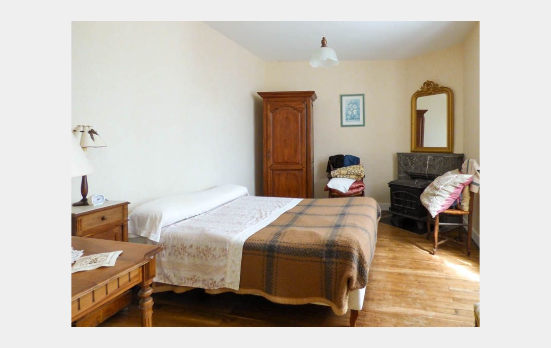 Agence Immobilière Berland Bennett : Maison / Villa | SAUZE-VAUSSAIS (79190) | 114 m2 | 109 000 € 