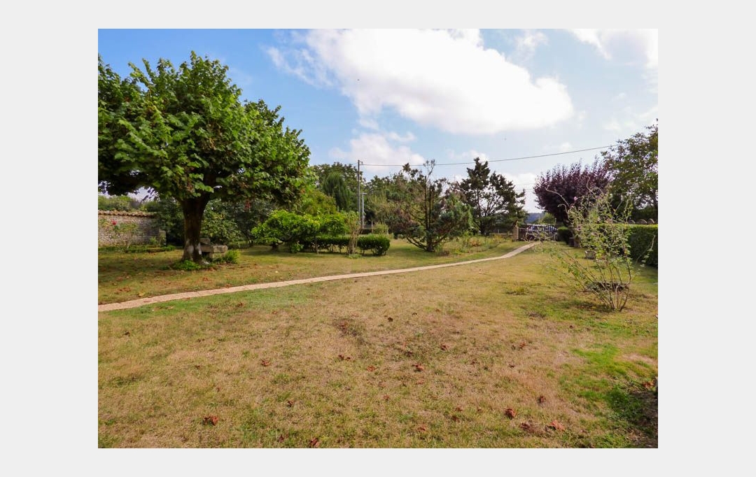 Agence Immobilière Berland Bennett : Maison / Villa | SAUZE-VAUSSAIS (79190) | 114 m2 | 109 000 € 