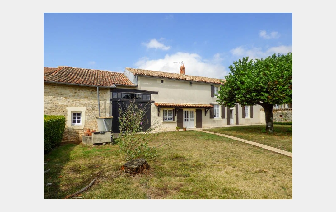 Agence Immobilière Berland Bennett : Maison / Villa | SAUZE-VAUSSAIS (79190) | 114 m2 | 109 000 € 