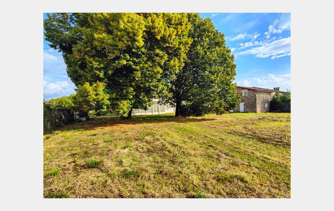 Agence Immobilière Berland Bennett : Maison / Villa | SAUZE-VAUSSAIS (79190) | 117 m2 | 99 800 € 