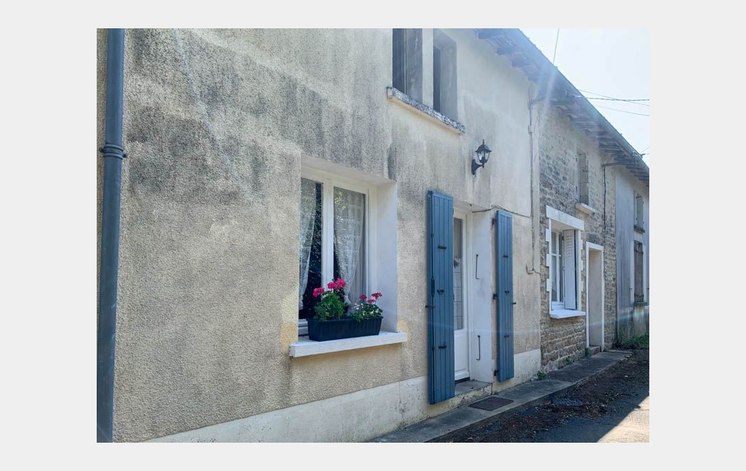 Agence Immobilière Berland Bennett : Maison / Villa | SAUZE-VAUSSAIS (79190) | 0 m2 | 115 000 € 