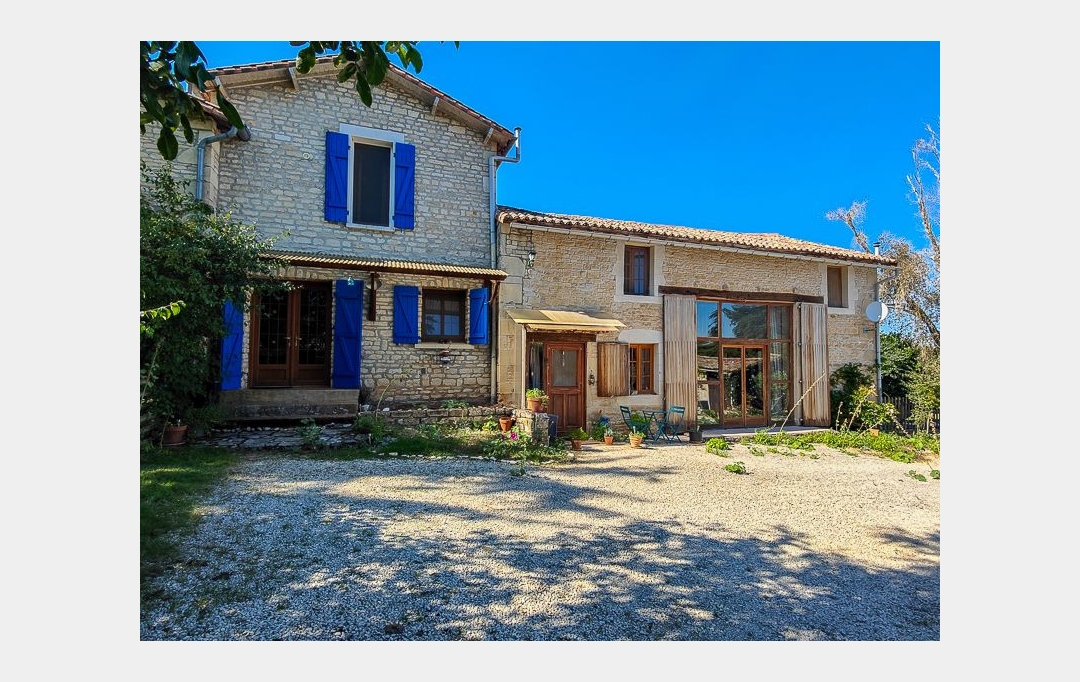 Agence Immobilière Berland Bennett : Maison / Villa | SAUZE-VAUSSAIS (79190) | 290 m2 | 285 000 € 