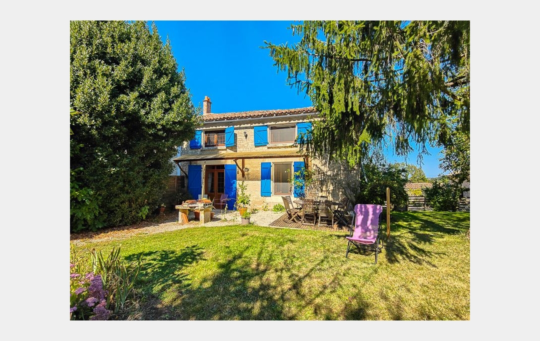 Agence Immobilière Berland Bennett : Maison / Villa | SAUZE-VAUSSAIS (79190) | 290 m2 | 285 000 € 