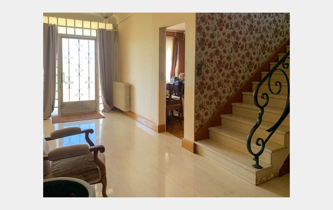 Agence Immobilière Berland Bennett : Maison / Villa | SAUZE-VAUSSAIS (79190) | 209 m2 | 265 000 € 