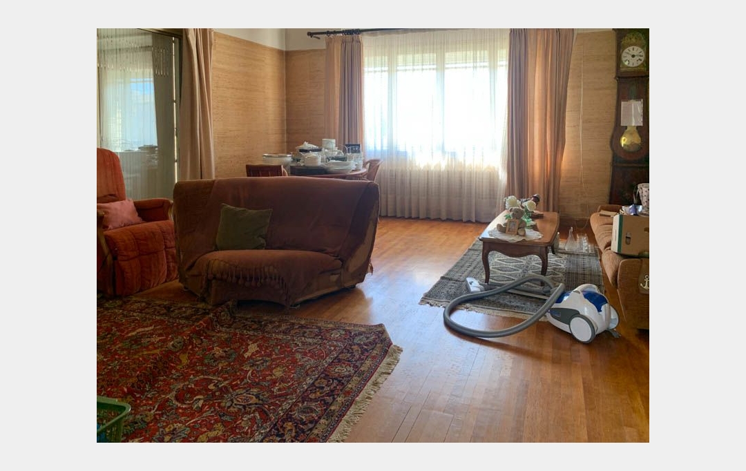 Agence Immobilière Berland Bennett : Maison / Villa | SAUZE-VAUSSAIS (79190) | 209 m2 | 265 000 € 